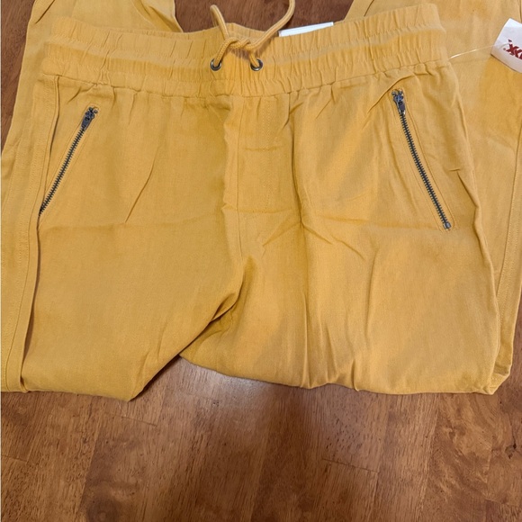 Jules & Leopold NWT Women’s Joggers | Size Medium | Color Gold linen blend - Picture 2 of 6